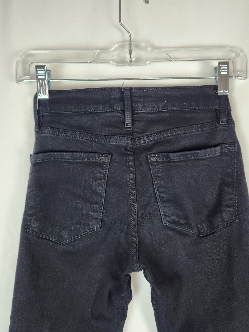 Frame Le Skinny De Jeanne Raw Mid Rise Jeans in Black Film Noir Size 23 - Picture 6 of 9